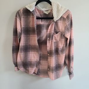 ✨️5 for $25✨️ Small No Comment Plaid Flannel Button Up Shirt